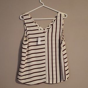 Maurice's cream v-neck tank, NWT!